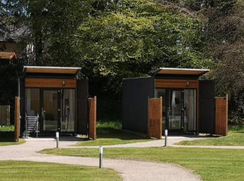 A Unique Experience In A Converted Shipping Containers, Glamness Is Adults Only Інвернесс Екстер'єр фото